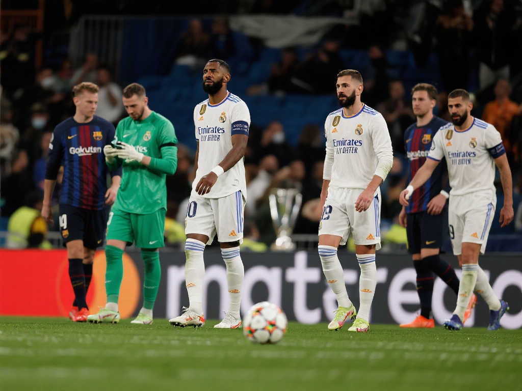 1-2！11.3亿豪门欧冠决赛梦断，四大皆空再续，队史首冠遥不可及